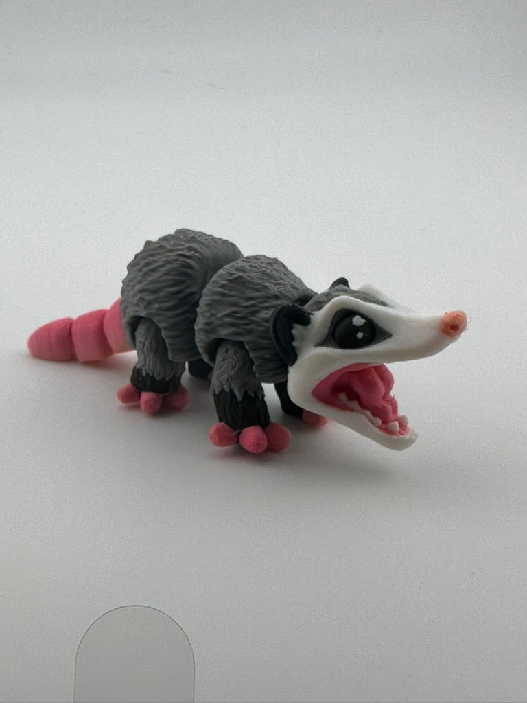 Possum straight tail