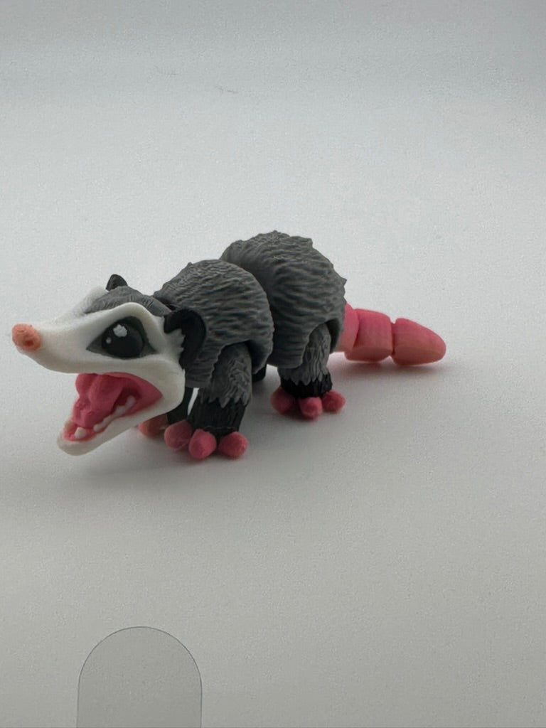 Possum straight tail