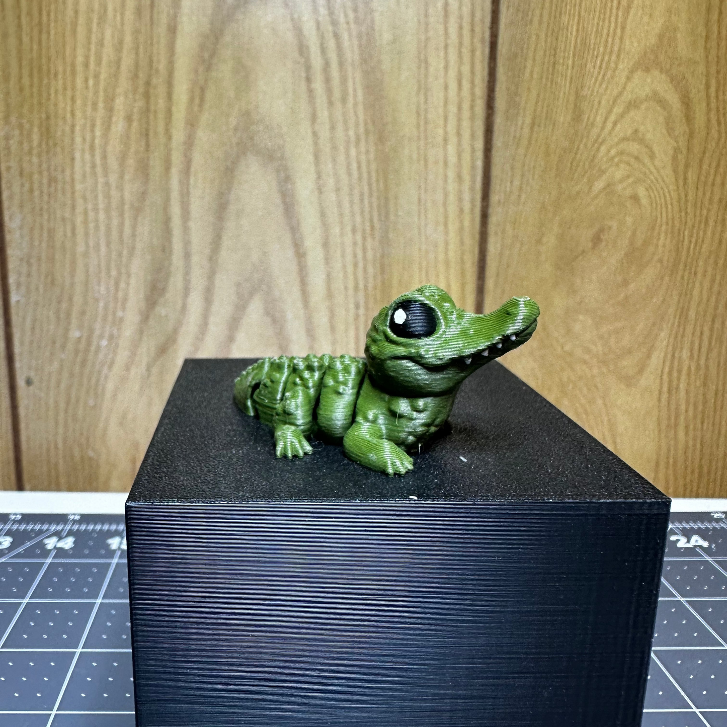 Mini Alligator