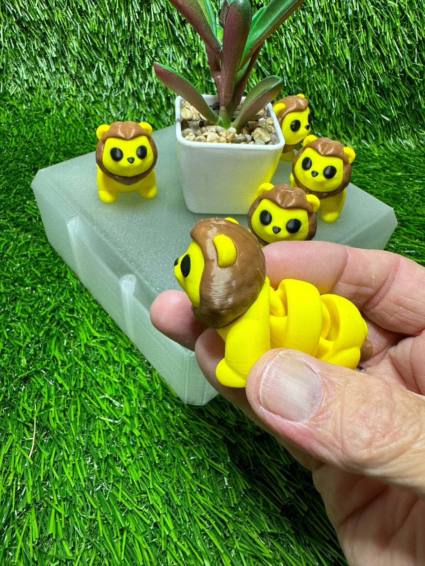 Lion Articulating Fidget Animal