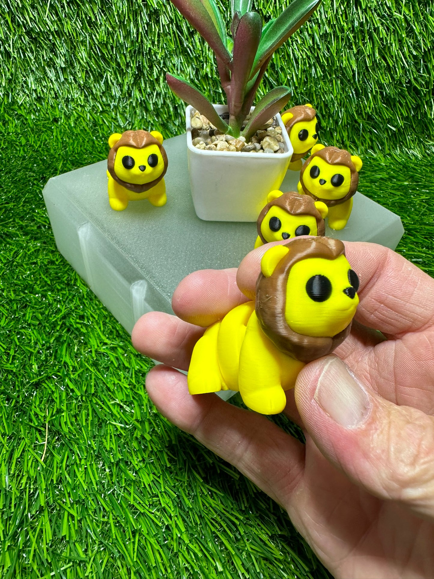 Lion Articulating Fidget Animal