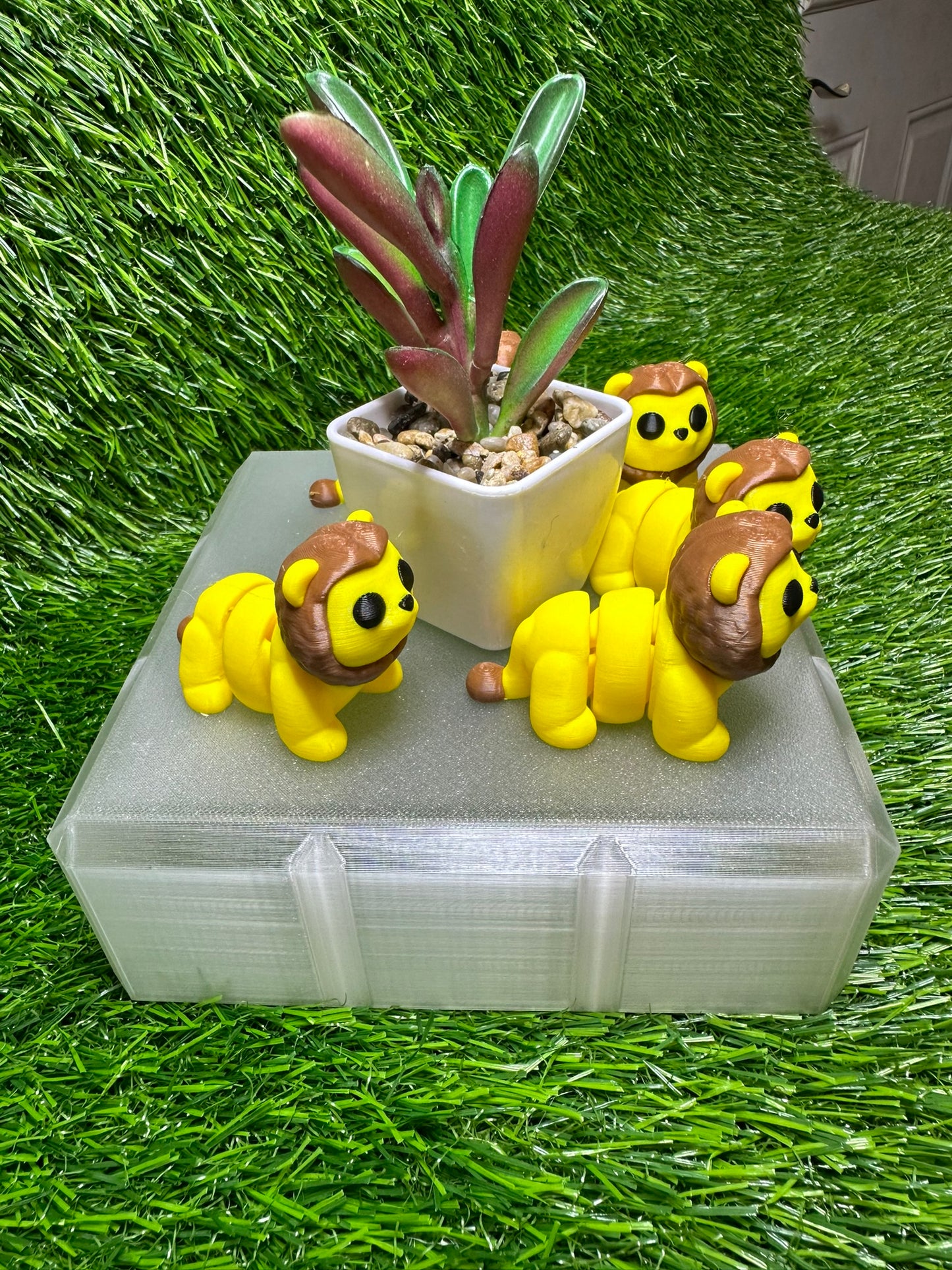 Lion Articulating Fidget Animal